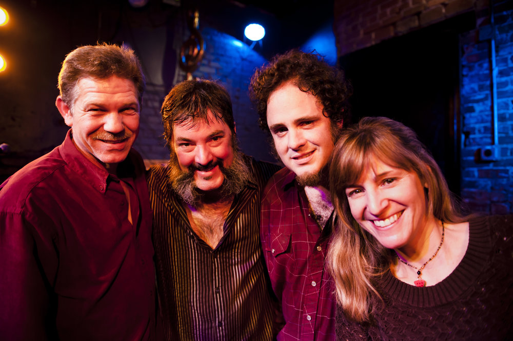 Courtesy of Larry Keel.